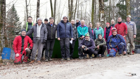 Tokrat nas je čistilo 19 jamarjev iz JK Novo mesto in JK Krka.