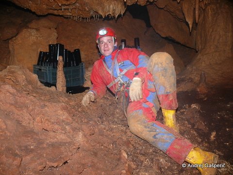 Vinar Božidar Zajc se je za eno leto poslovil od vina.