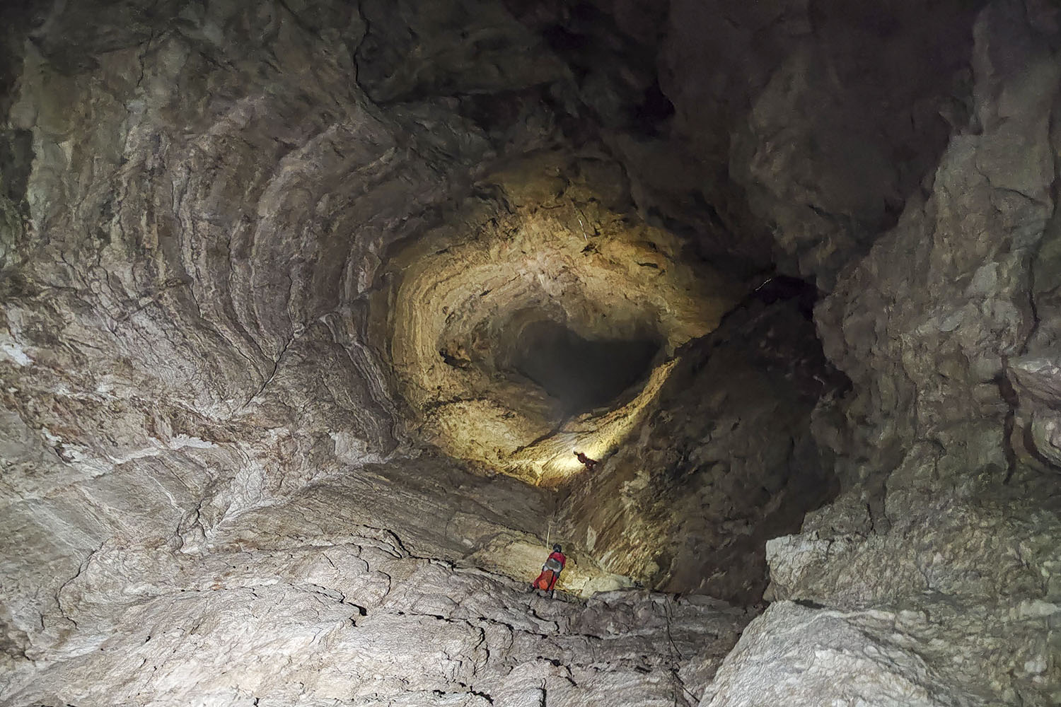 Tristometrsko brezno v NM 5, sedaj Trnuljčici. Foto Anže Tomšič.