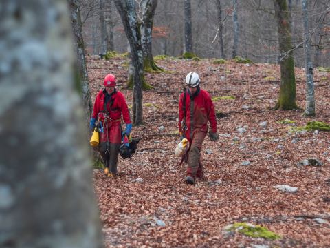 Marko in Neven na povratku iz Skozenjca pri Jurčku. Foto Marko Majhen