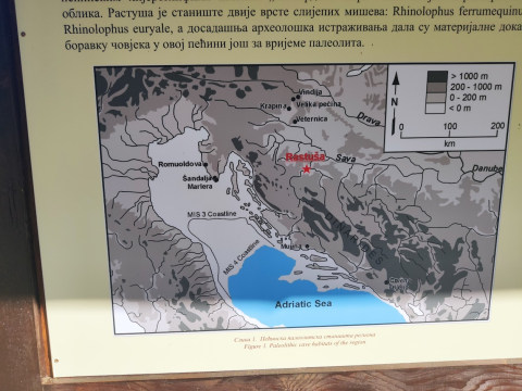 Turistična jama Rastuša.