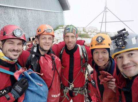 Člani tokratne akcije: Jure, Mitja, Anže, Yuri in Klemen.