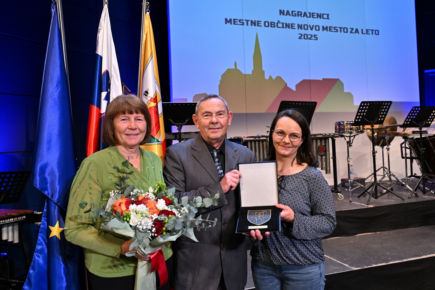Borivoj v družbi Angelce in hčerke Jelene. Foto Robert Kokol / Foto Asja