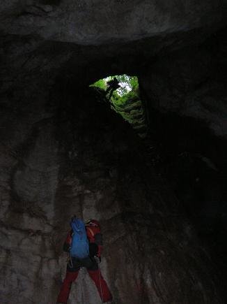 Vhodna - mogočna 35 metrska vertikala.