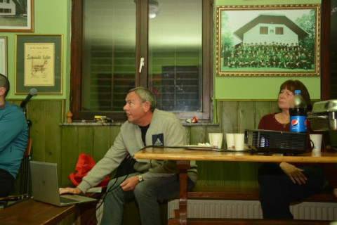 Borivoj Ladišić med predstavitvijo Ajdovske jame.