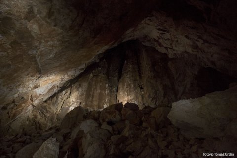 Mogočna dvorana na globini - 515 metrov.