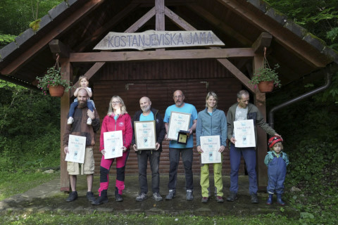 Prejemniki priznanj JK Novo mesto: Neven, Tanja, Tomaž, Zdravko, Maxinne in Marko.