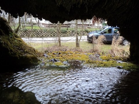 Pogled iz jame proti vhodu. Foto Borivoj Ladišić.