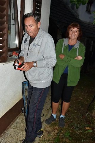 Tokrat sva bila z Angelco le zunanja opazovalca in fotografa.