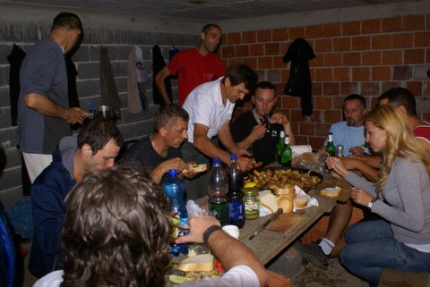 Večerja. Foto: Mihael Rukše.