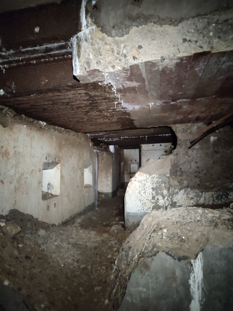Ostanki bunkerja.