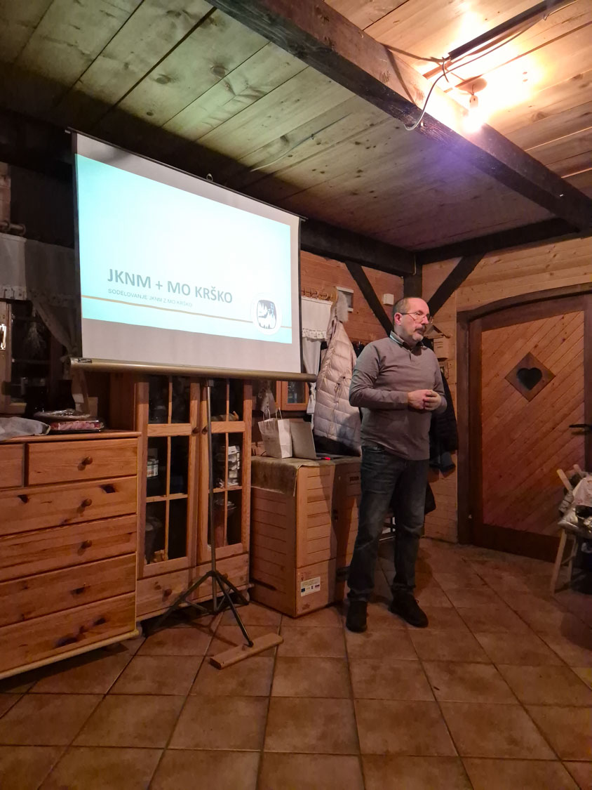 Zdravko predava. Foto Marko Pršina.